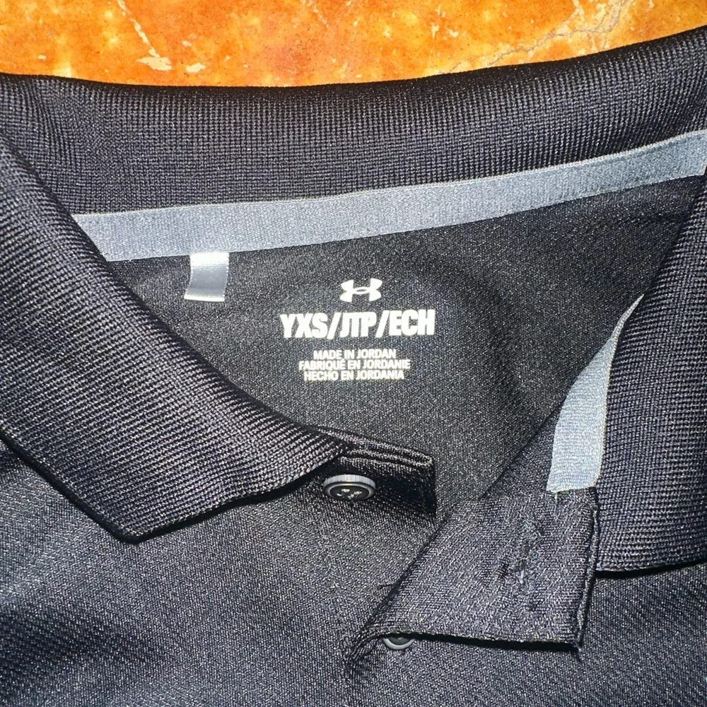 Under Armour Performance Polo 3 tops all size XS (6) bundle